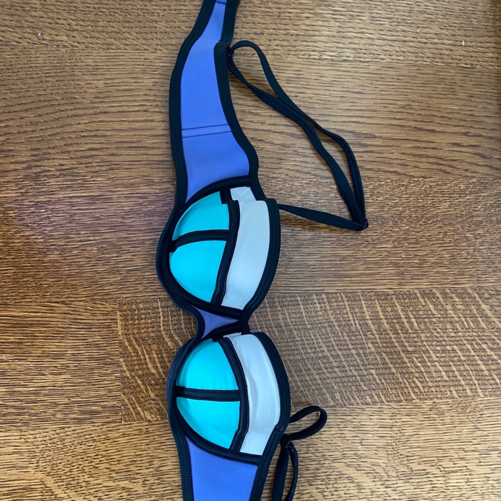 ❤️Triangl bikini top blue